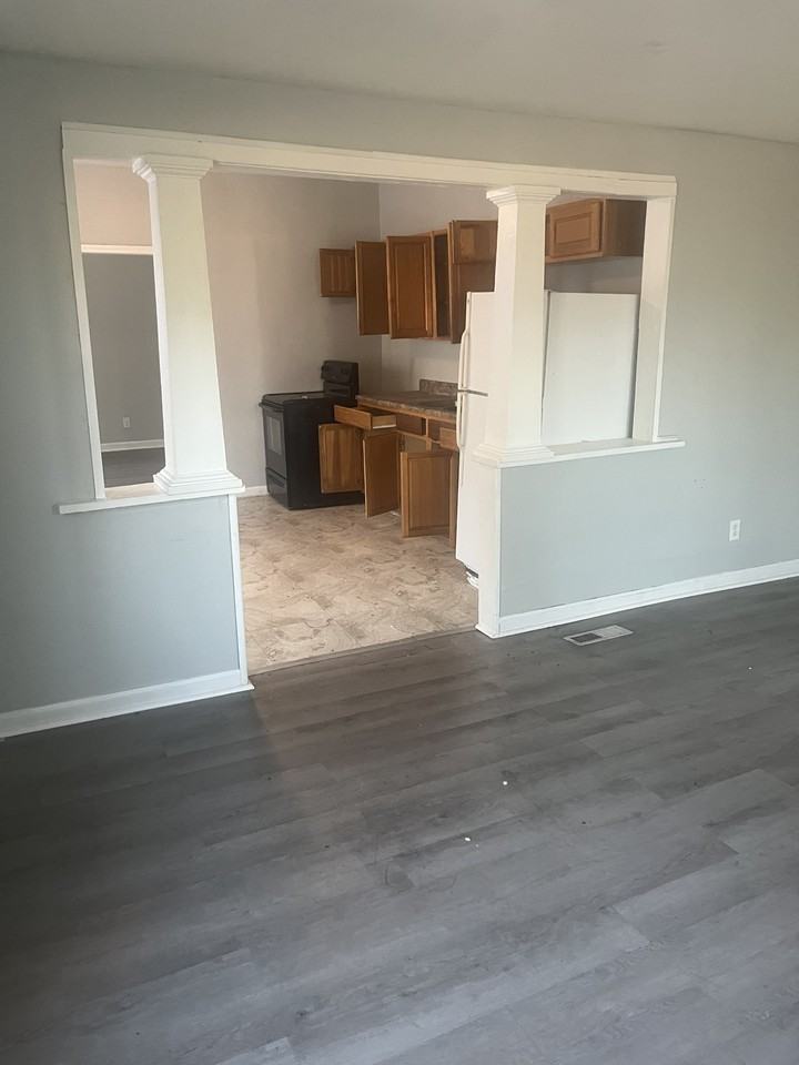 1101 West 33rd Street #A - Photo 3 of 16