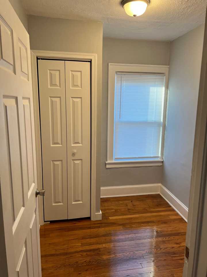 1330 Custer Street #1 - Photo 4 of 9