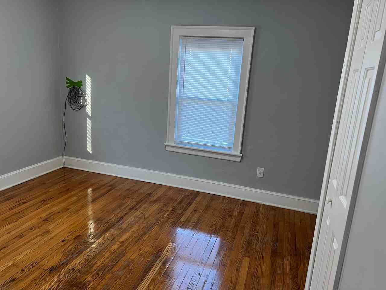 1330 Custer Street #1 - Photo 5 of 9