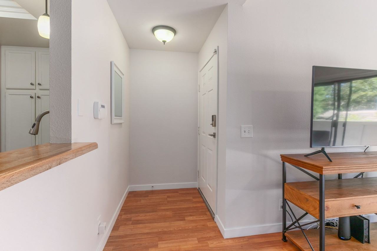 1075 Shadowridge Drive #1 - Photo 5 of 35