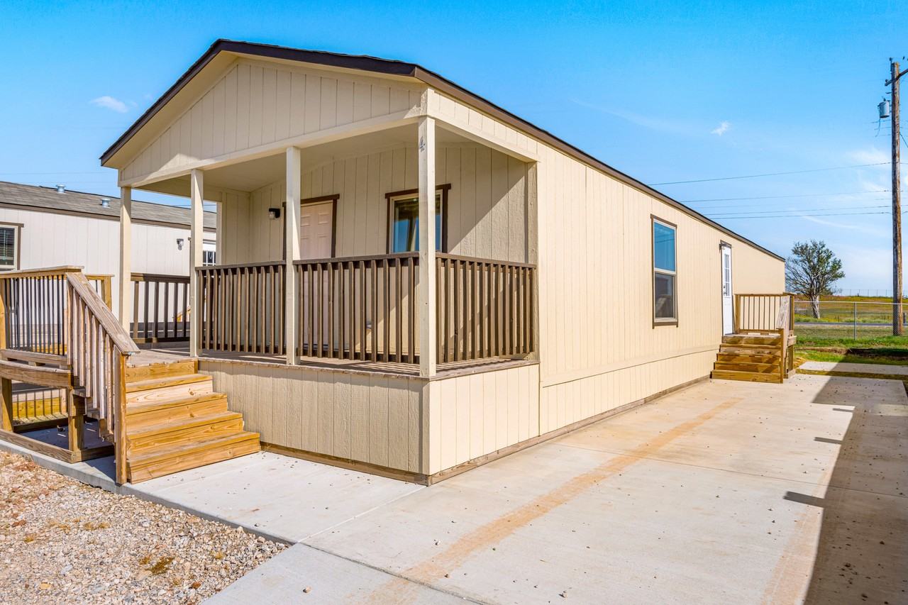 2301 Northwest Sheridan Road #1 - Photo 2 of 29