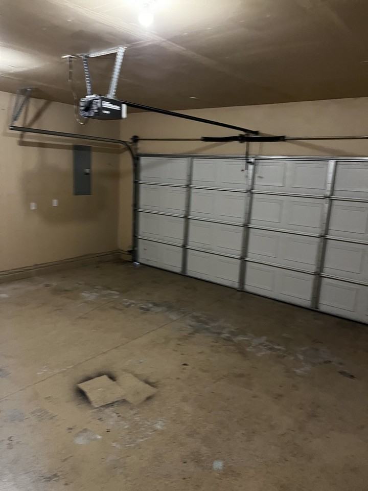 9982 Greenleaf Loop Southeast #0 - Photo 7 of 26