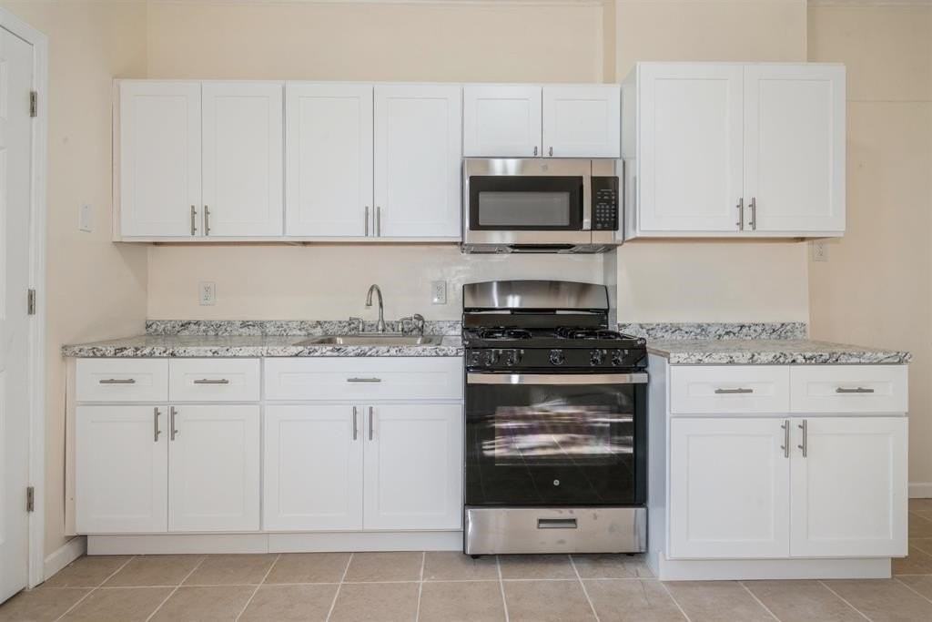 68 Rose Ave #1L - Photo 3 of 16