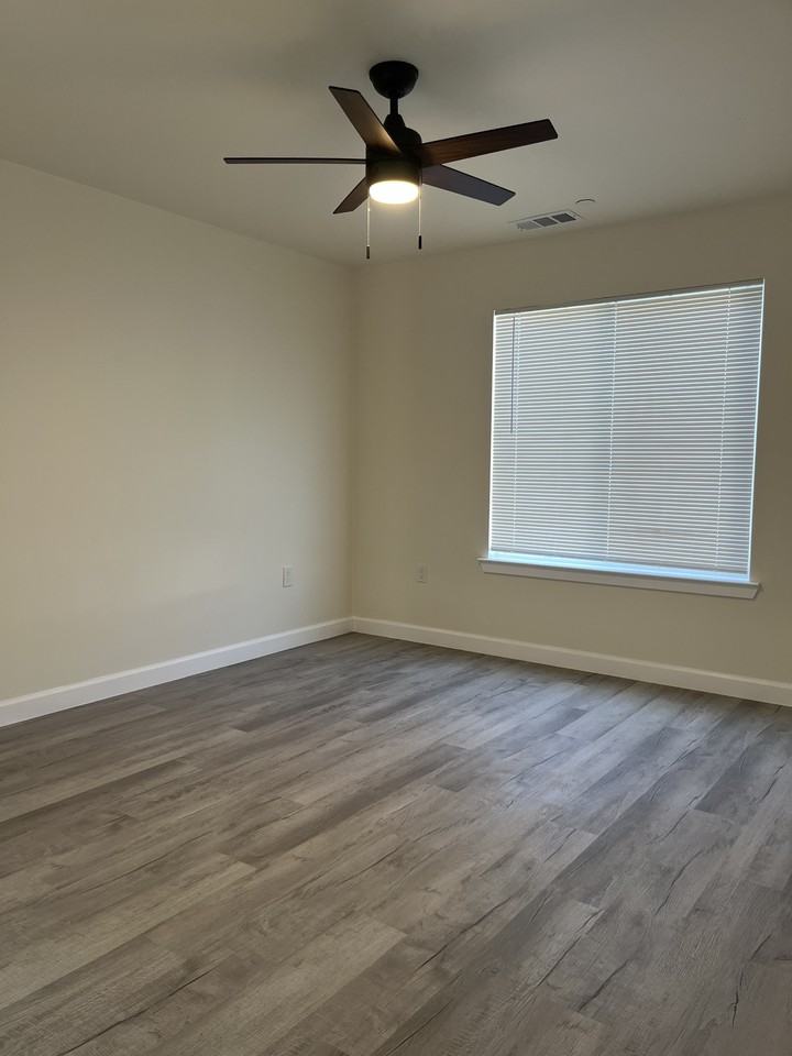 5104 Chestnut Road #1 - Photo 5 of 19