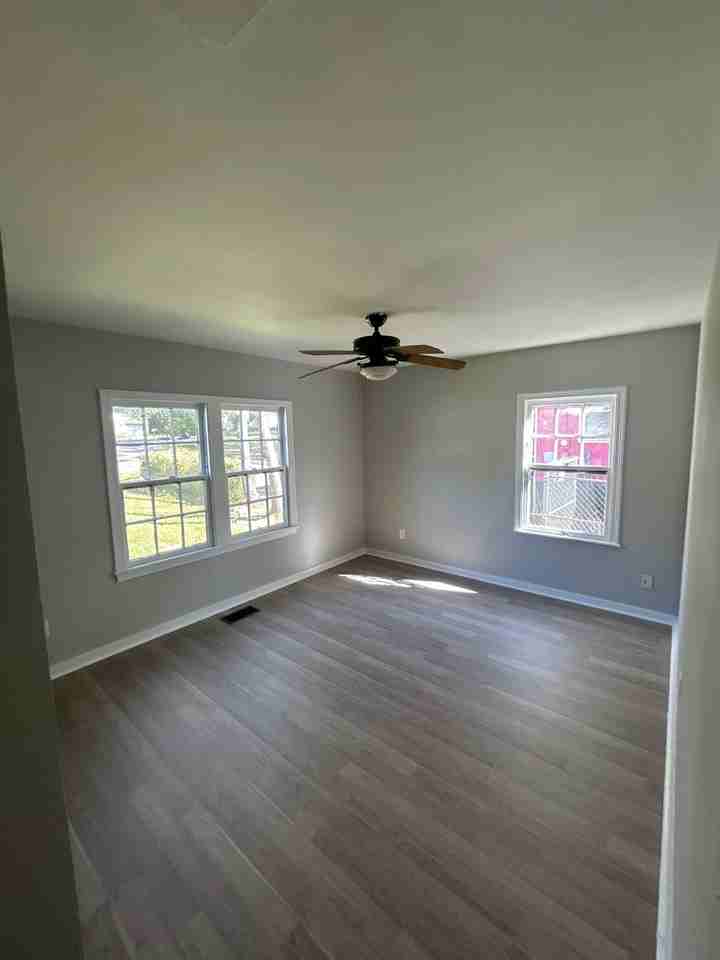 319 Woody Drive #1 - Photo 4 of 8