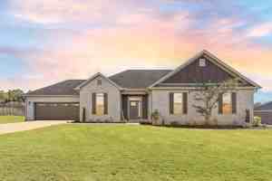 featured image of 103 Alisha Ct #1