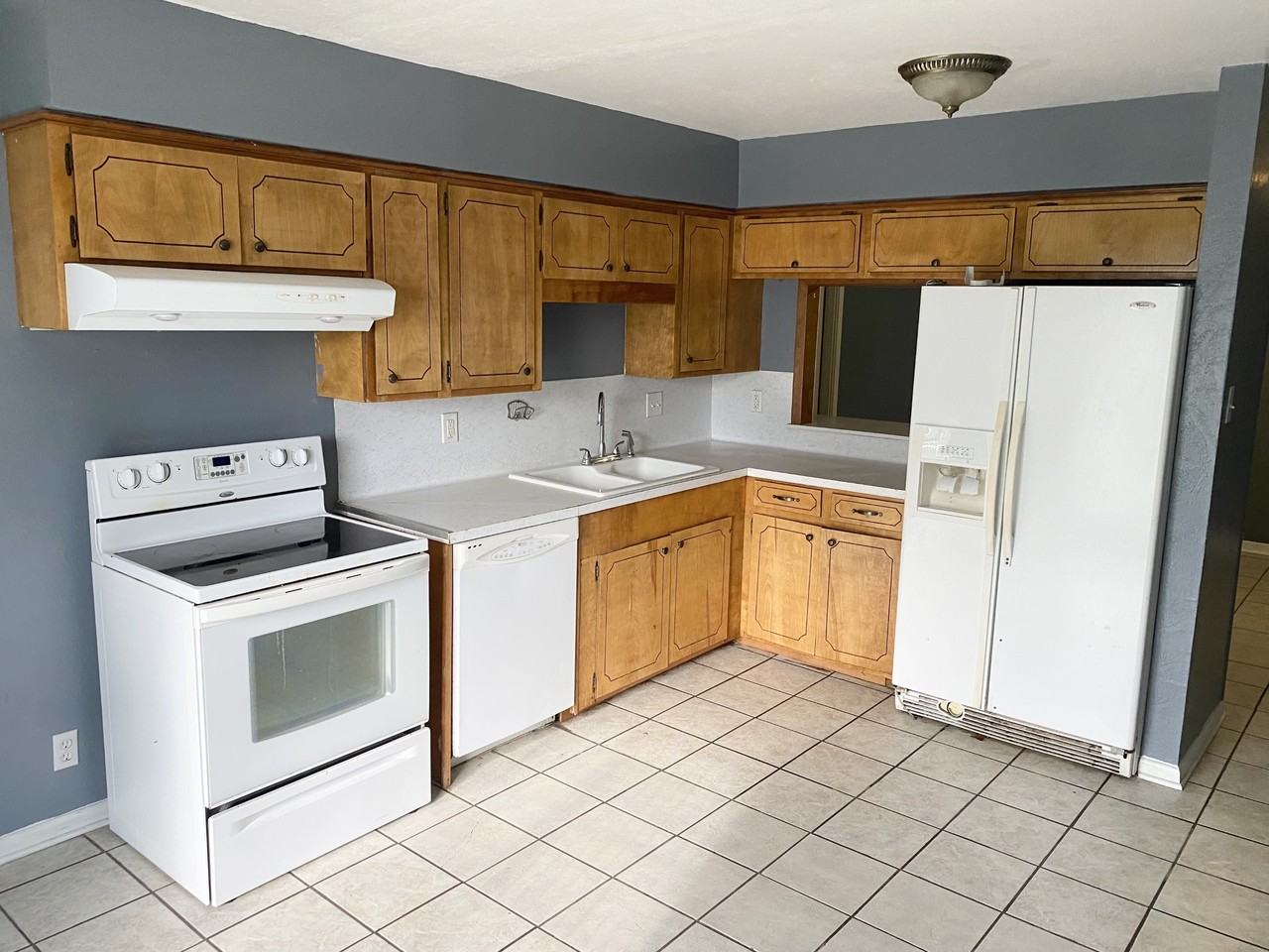 1030 S 18th St #1 - Photo 4 of 10