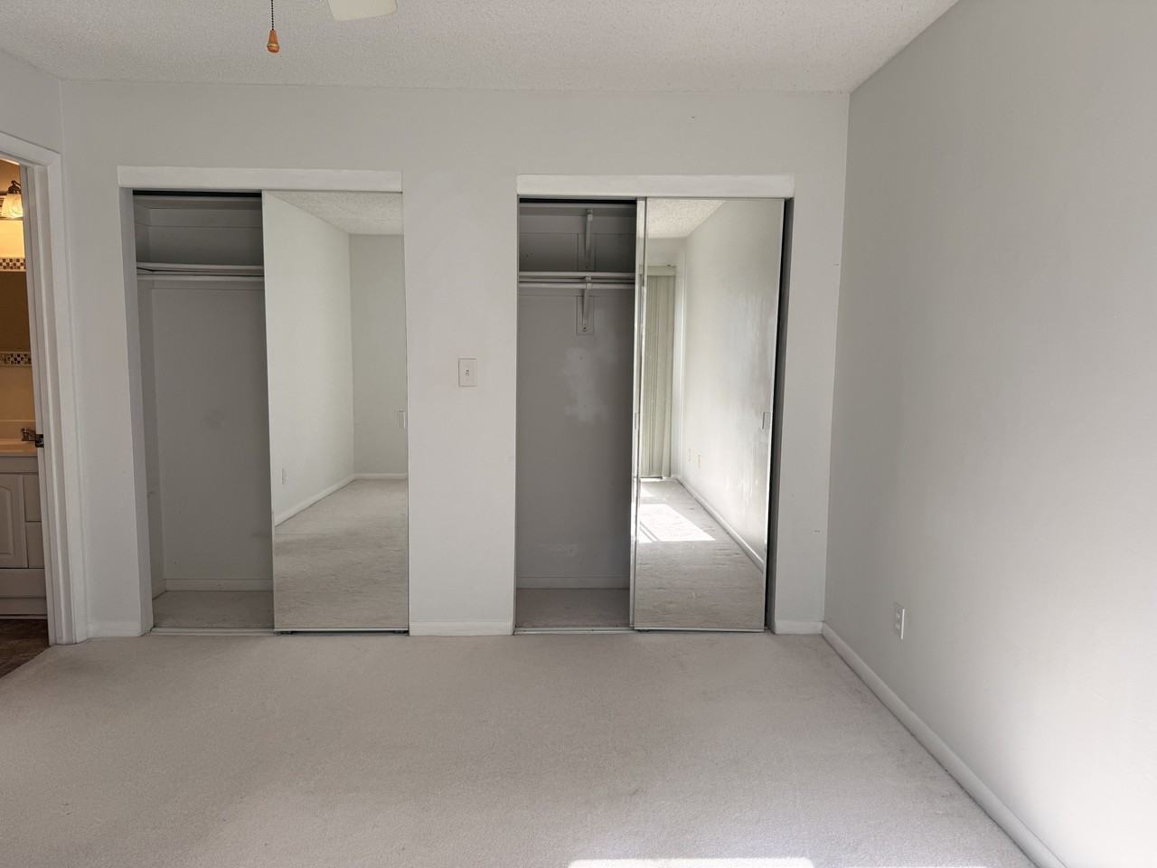 2526 Cove Point Pl #1 - Photo 2 of 24