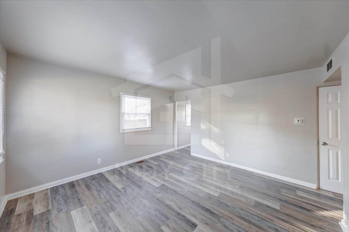 64 S Galeston Ave #1 - Photo 5 of 20