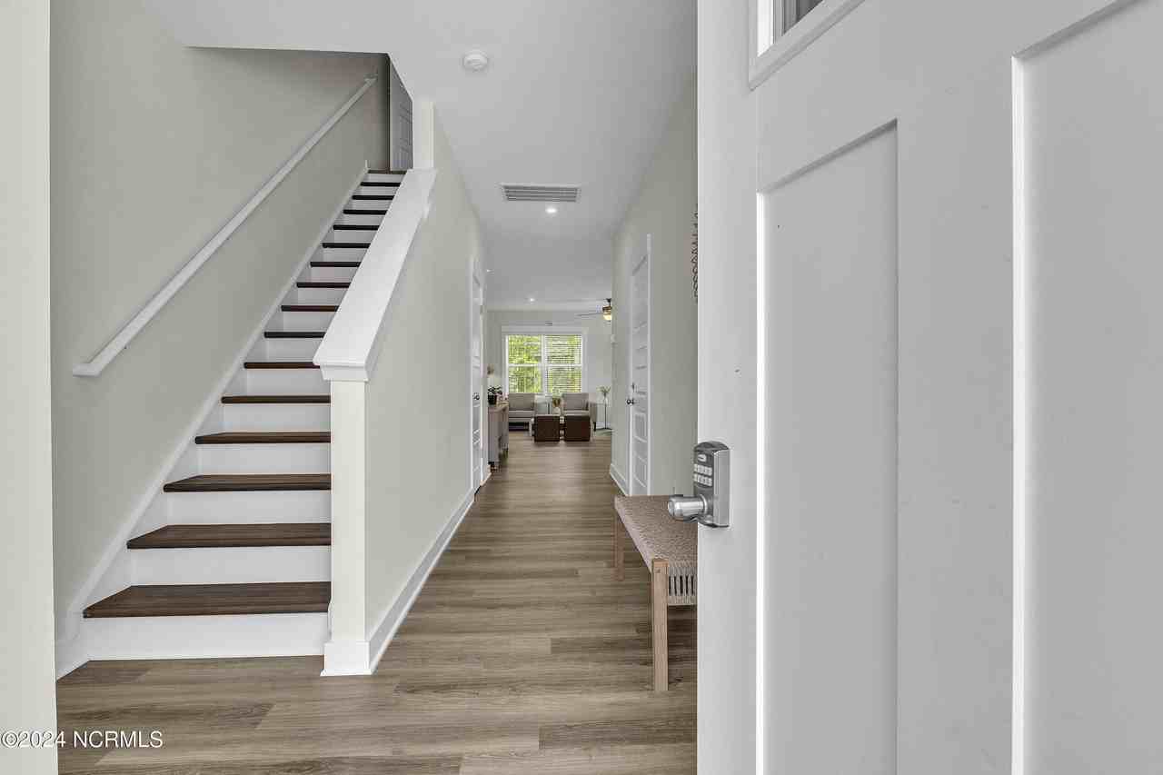 6012 Beckington Dr - Photo 2 of 24