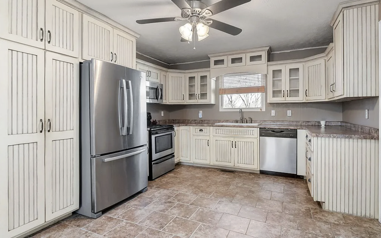 4680 S Grundy Quarles Hwy #1 - Photo 2 of 4