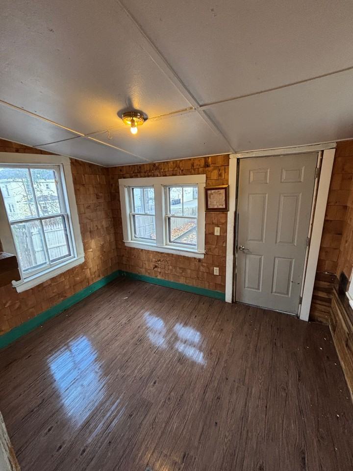 12 Boynton St #1 - Photo 2 of 6