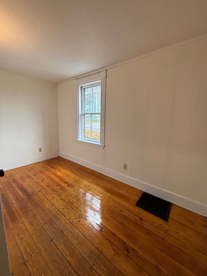 12 Boynton St #1 - Photo 6 of 6