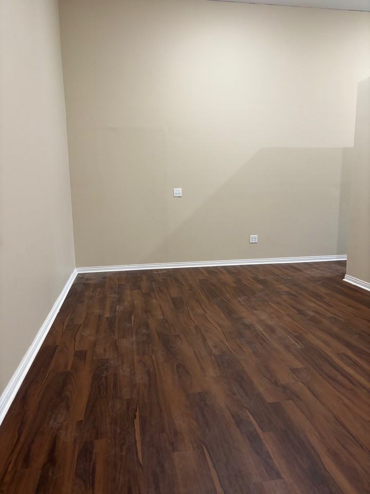 138 West Broadway #F - Photo 2 of 9