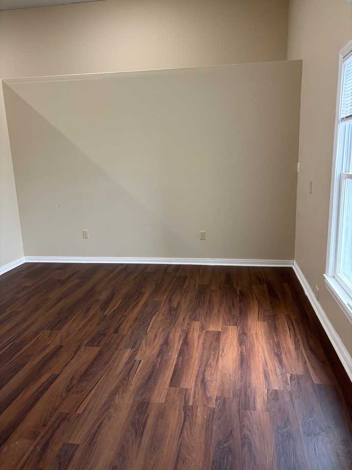 138 West Broadway #F - Photo 5 of 9