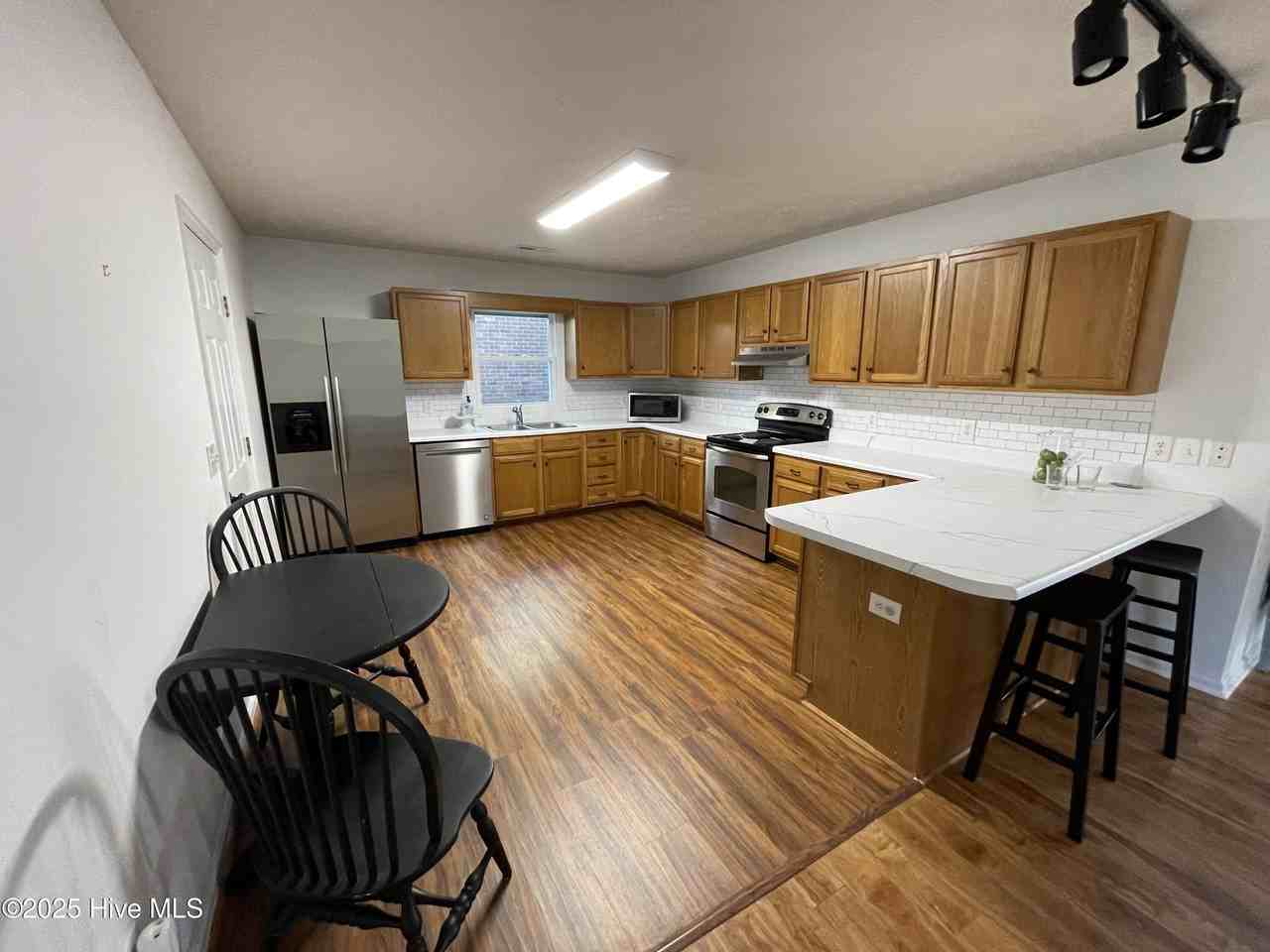 347 Chattooga Place Dr - Photo 4 of 19