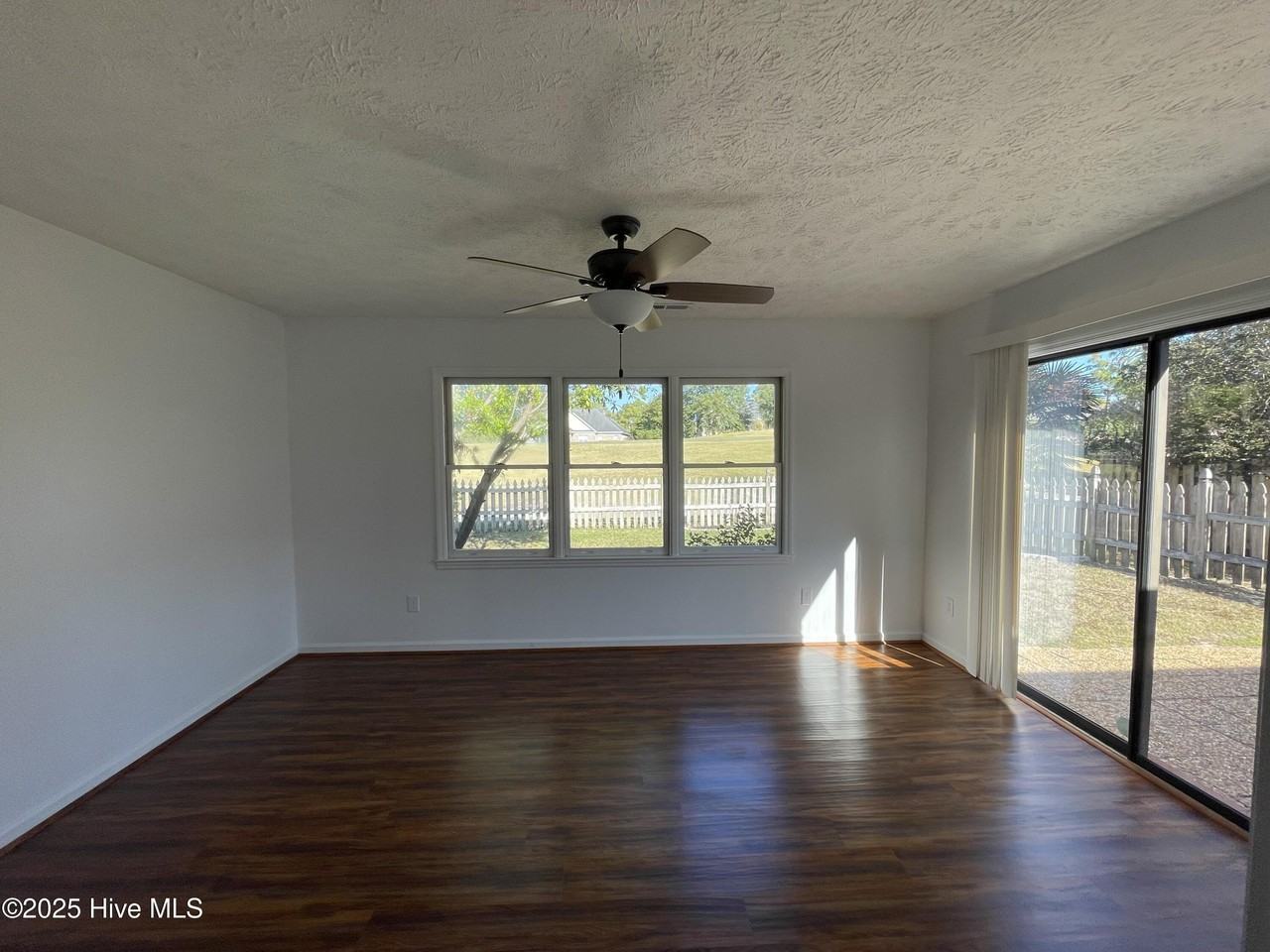 347 Chattooga Place Dr - Photo 6 of 19