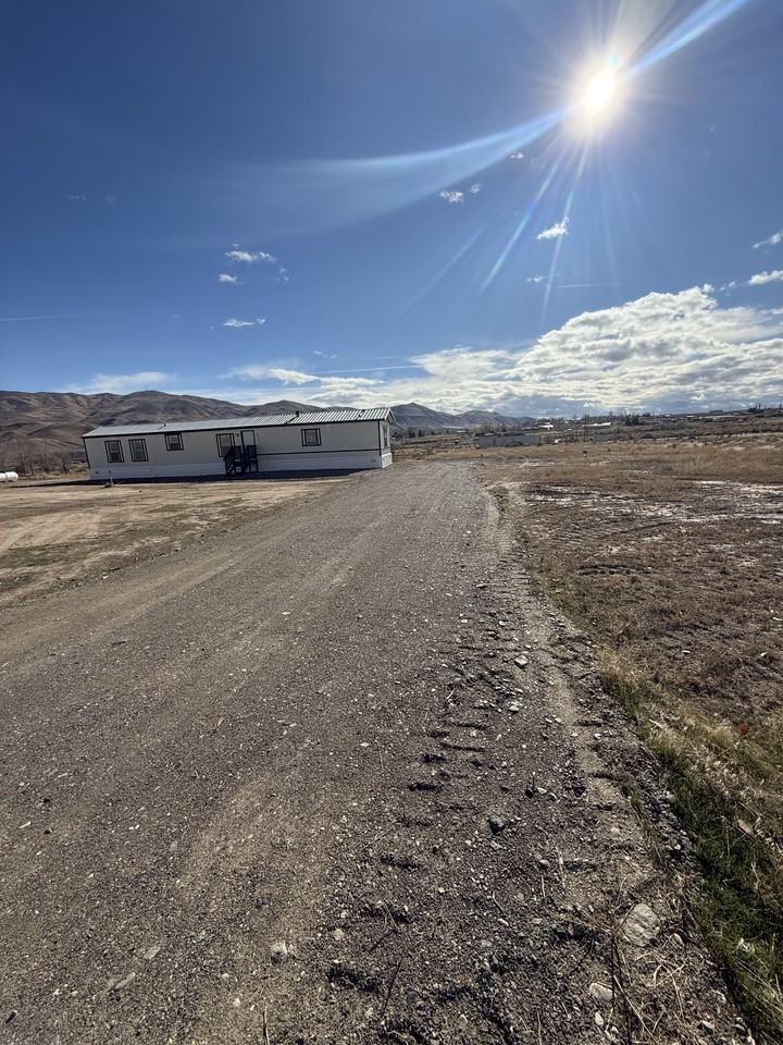 5344 Flower Drive - Photo 3 of 26