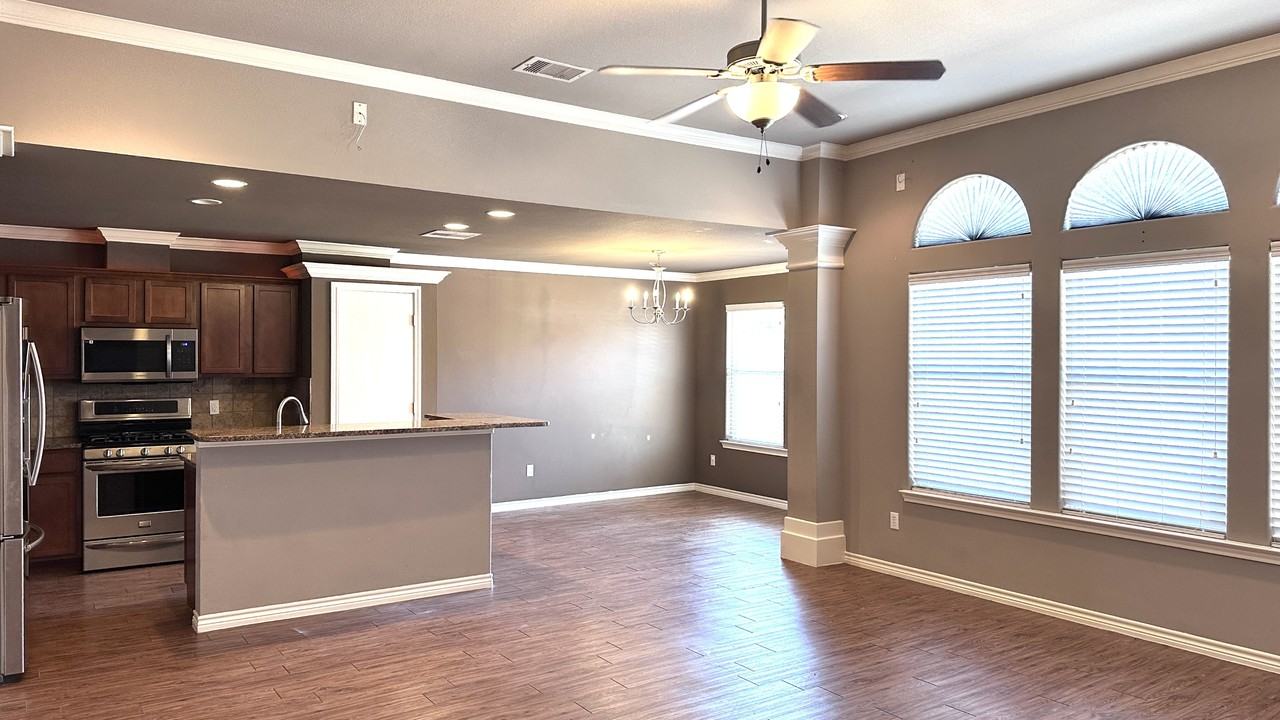 3837 Las Bahias Dr #1 - Photo 3 of 10