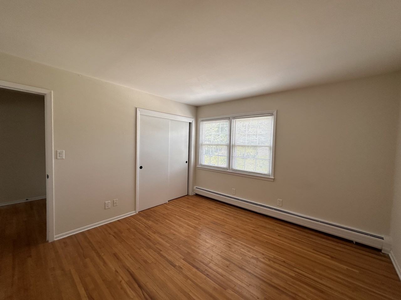 76 Hunt Avenue #2AHUN - Photo 2 of 10