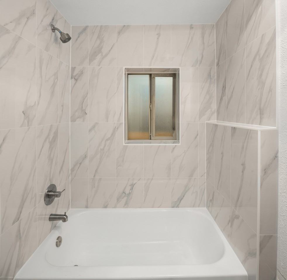 2915 South Main Street #B - Photo 7 of 11