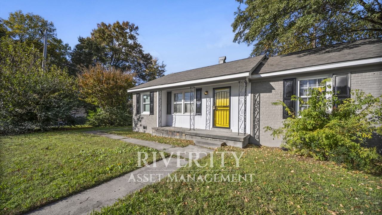 1290 Dellwood Ave #1 - Photo 2 of 20