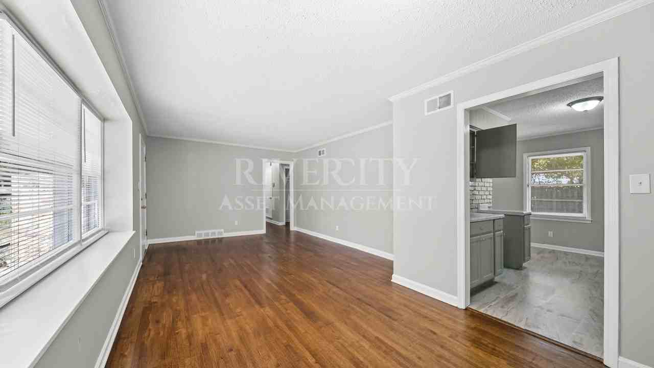 3770 Wisteria Cove #1 - Photo 7 of 26