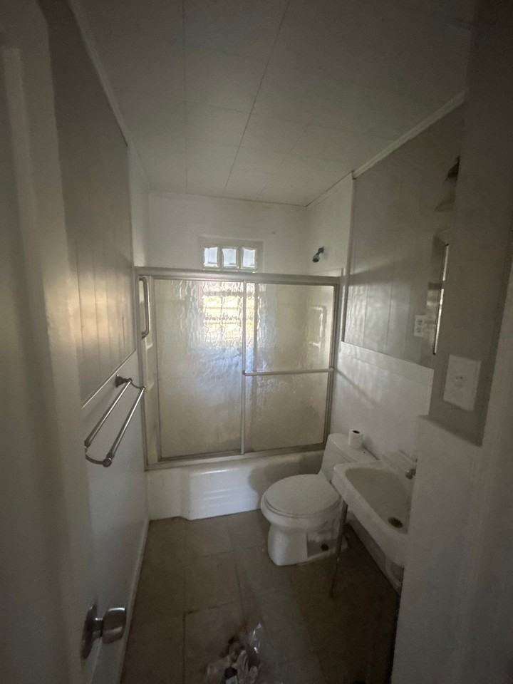 419 Valley Street #1 - Photo 6 of 20