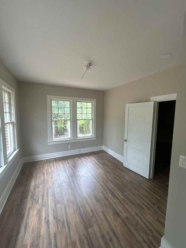 130 N Alabama Ave #1 - Photo 6 of 8