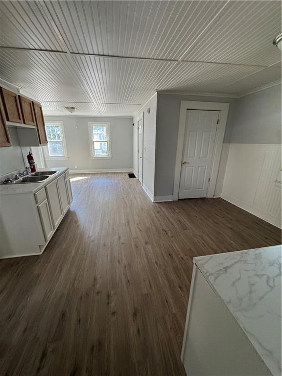 9 Straub Street #1 - Photo 3 of 16