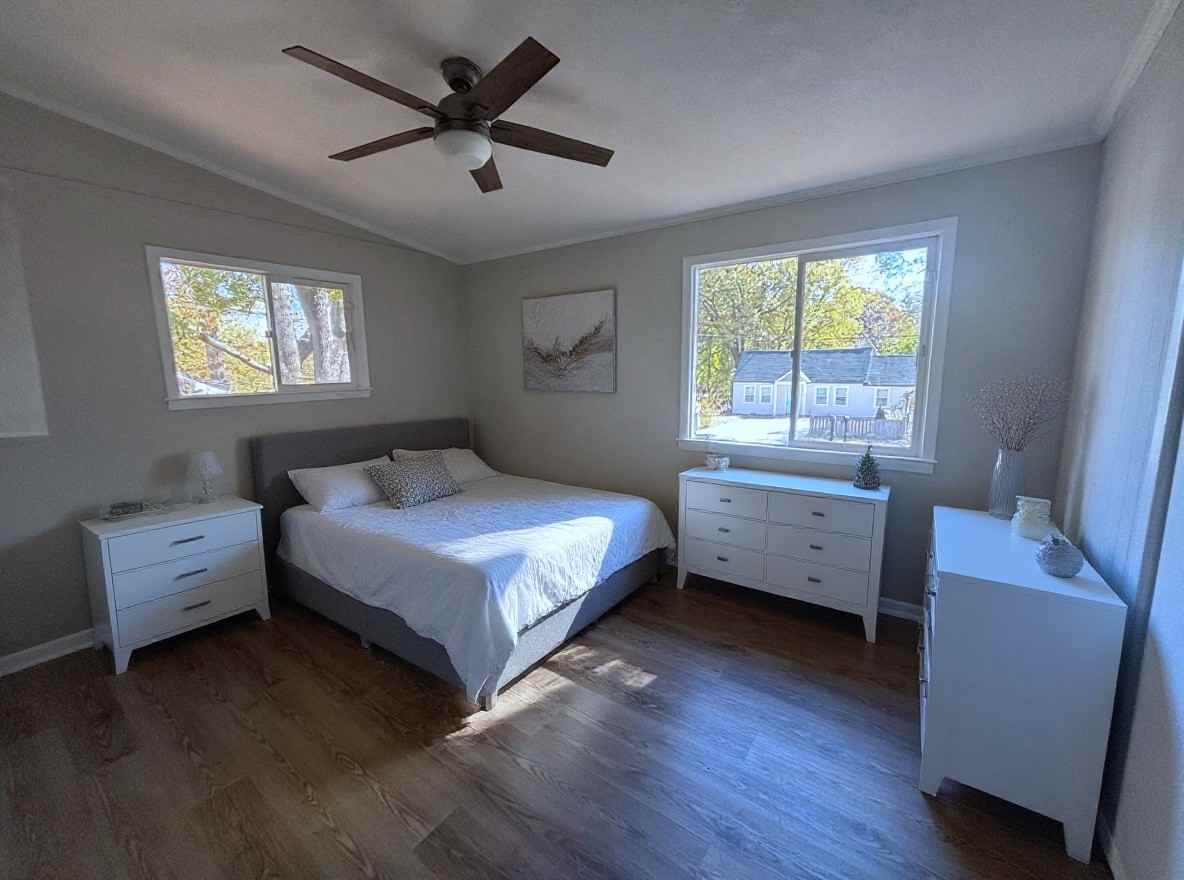 911 Fiske St #1 - Photo 7 of 10