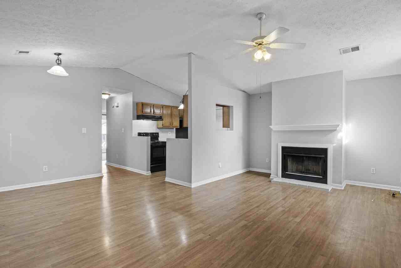 881 Revere Run Drive - Photo 3 of 13