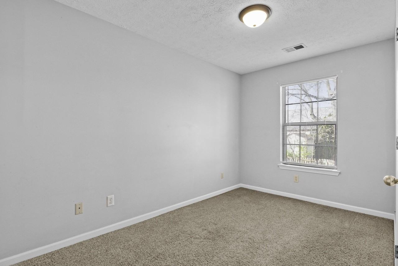 881 Revere Run Drive - Photo 7 of 13