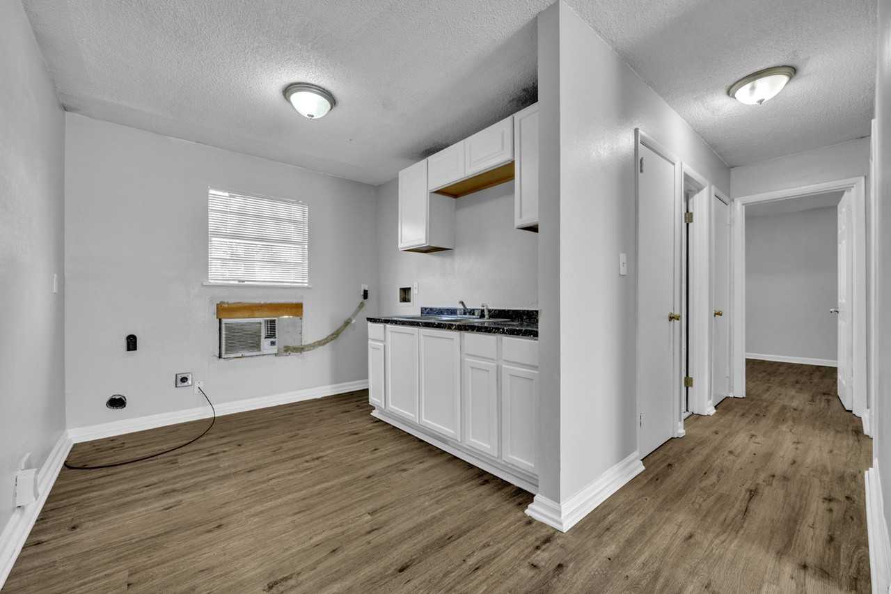 2020 22nd Ave N #B - Photo 7 of 17