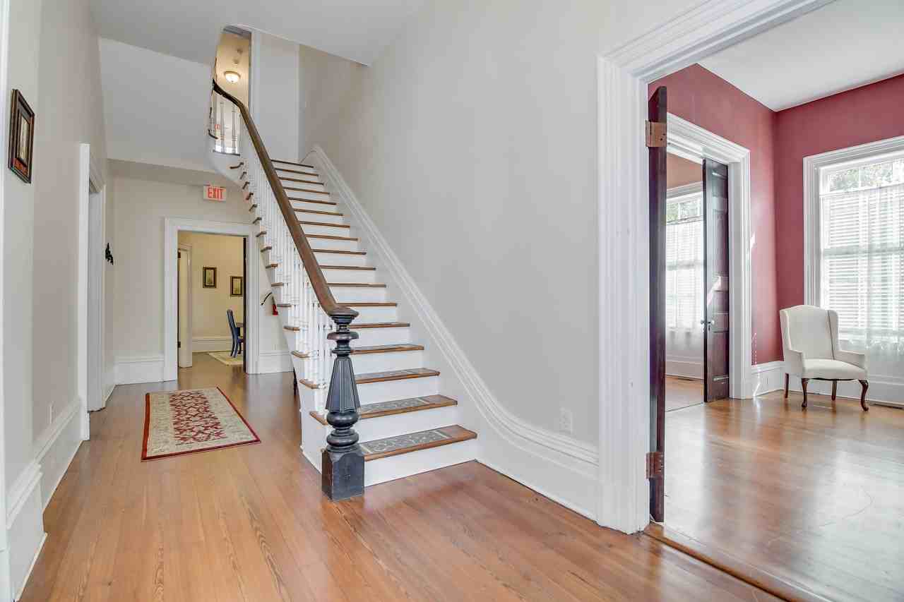 629 Greene St #1 - Photo 7 of 38