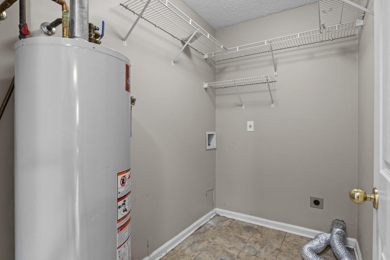 889 Revere Run Dr - Photo 7 of 13