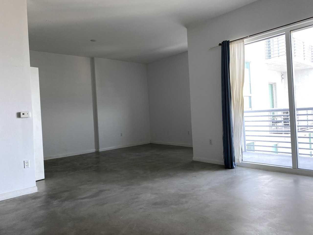 234 Northeast 3rd Street #1 - Photo 4 of 11