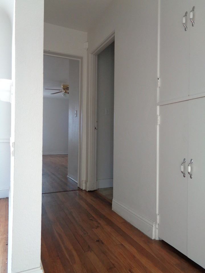 2515 MHH11-1- 2515 Laurel Ave NE Salem, OR 97301 #1 - Photo 7 of 15