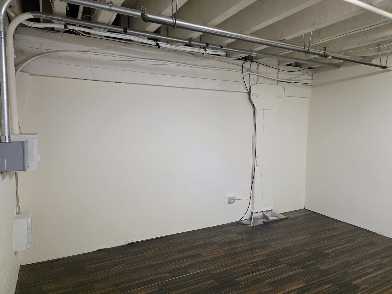 Portland St #B9 - Photo 2 of 22