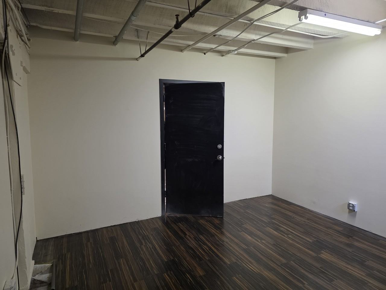 Portland St #B9 - Photo 4 of 22