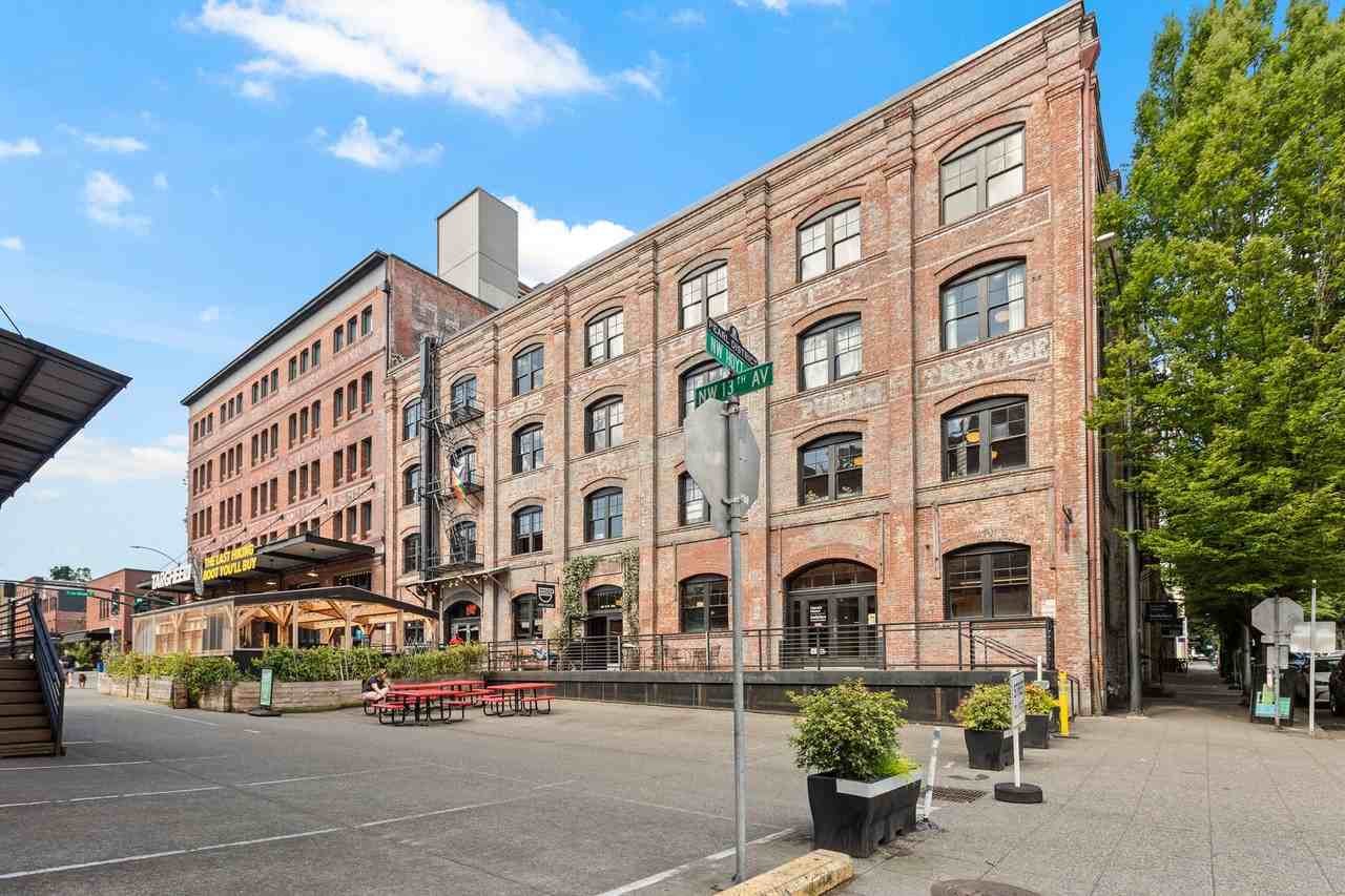 Portland St #B9 - Photo 5 of 22