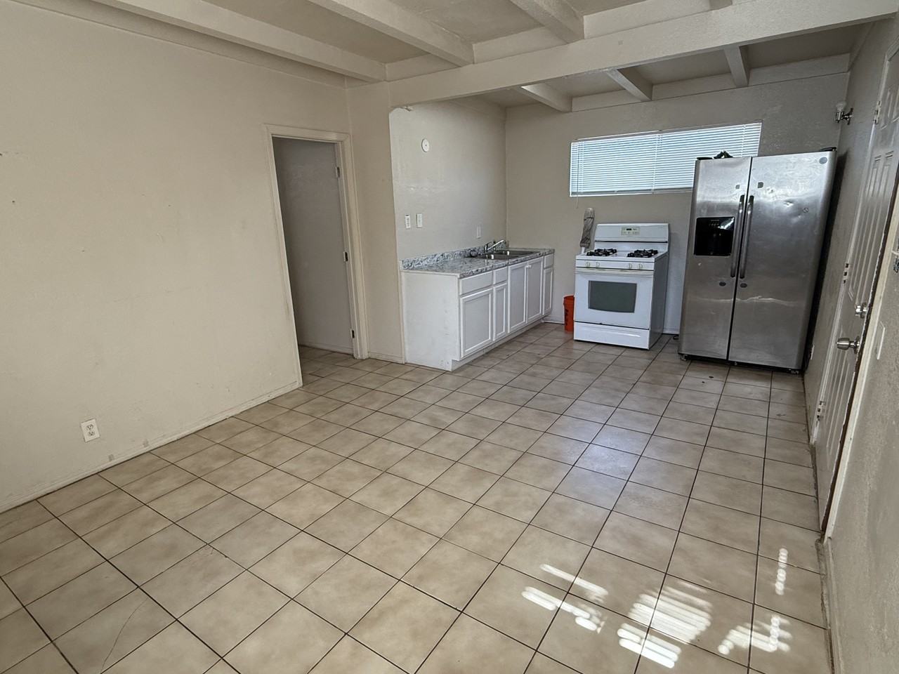 650 Buena Vista Street #8 - Photo 3 of 8