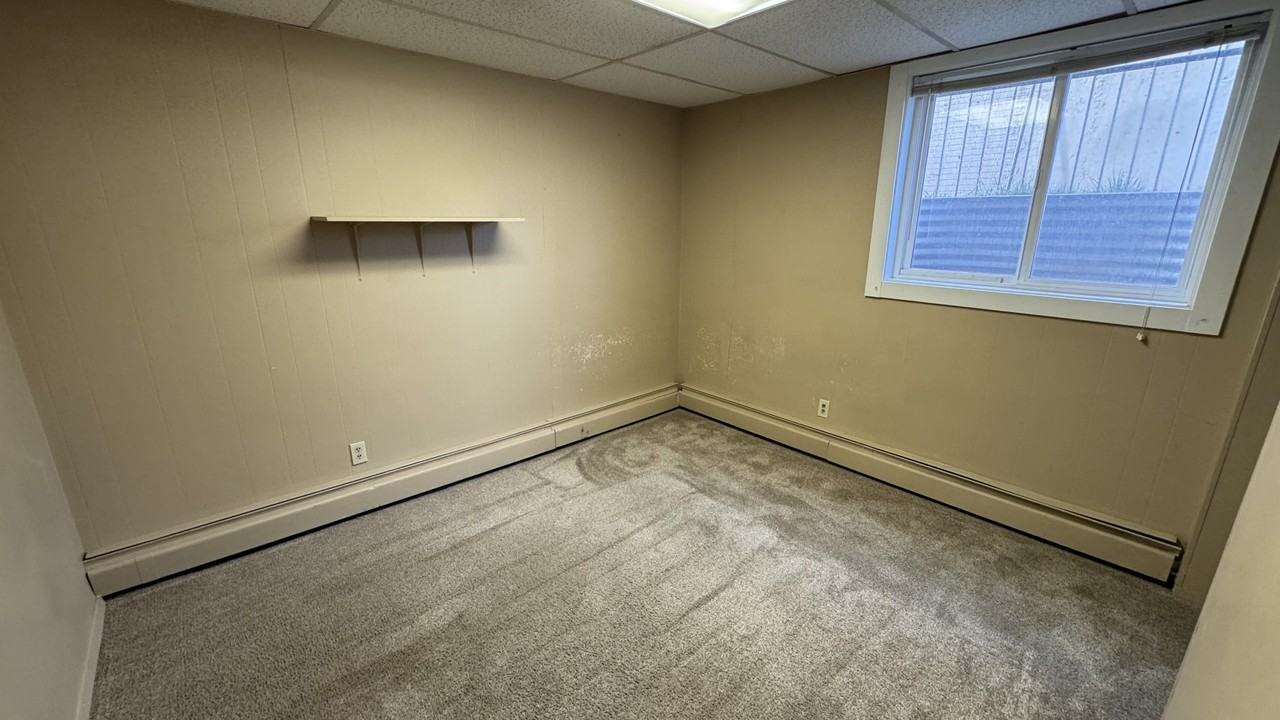 515 S 11th Ave #A - Photo 5 of 14