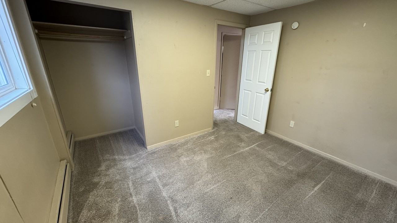 515 S 11th Ave #A - Photo 7 of 14