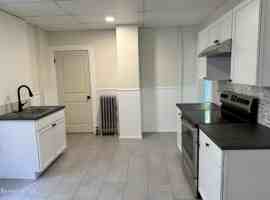 featured image of 9 Myrtle Street #9U