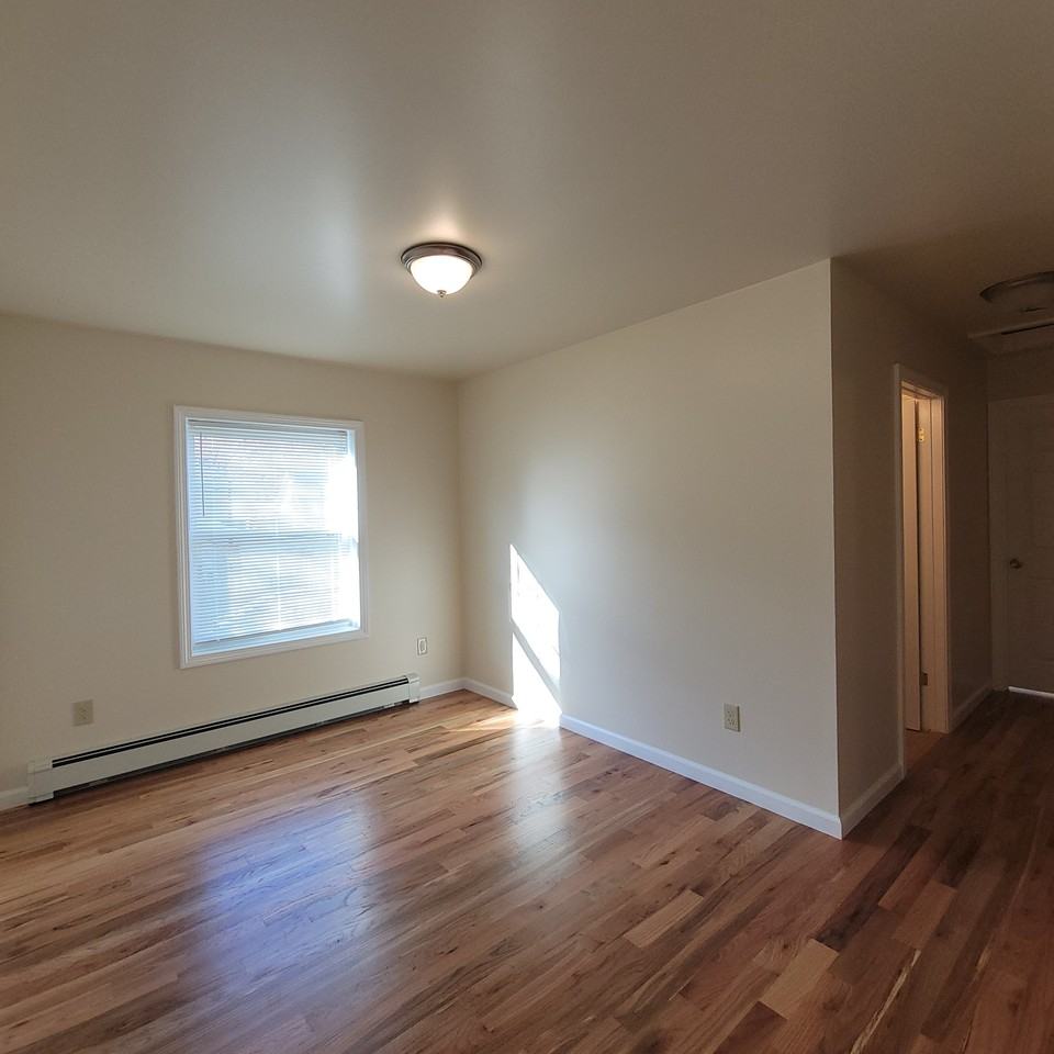 127 Carlisle Street #2 - Photo 4 of 26