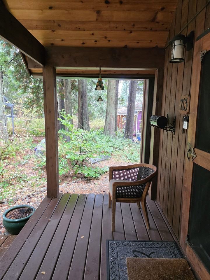 713 Claire Lane #1 - Photo 5 of 41