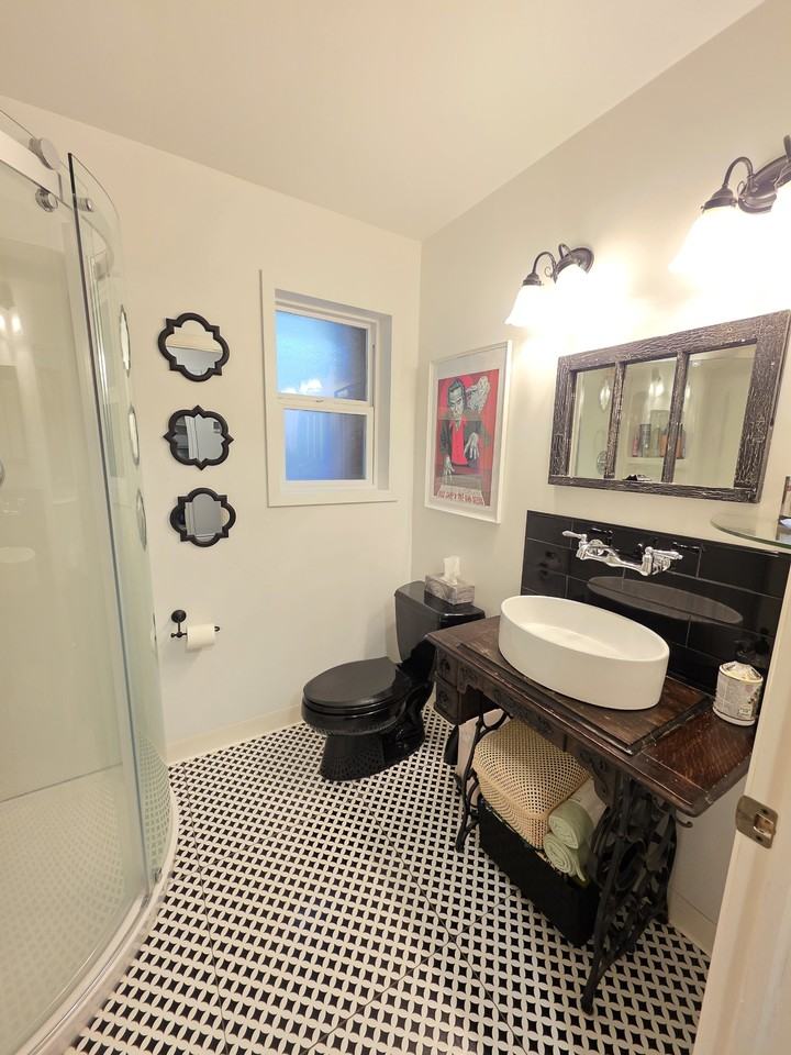 713 Claire Lane #1 - Photo 7 of 41