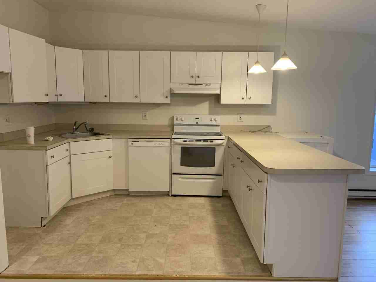 279 Main Street #B - Photo 4 of 8