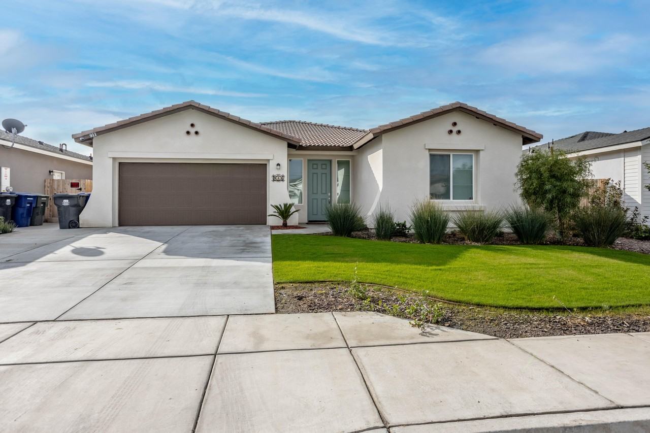 911 Hartlepool Ave #1 - Photo 2 of 29